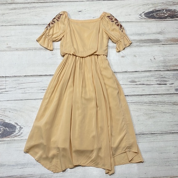 Mystrada Dress Womens 38 Tan Blouson Midi Short Sleeve Embroidery Floral Pockets - Picture 10 of 17